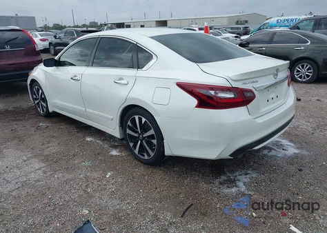 2018 Nissan Altima из США, поврежденный, VIN 1N4AL3AP1JC279733